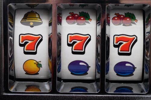 Bagaimana cara kerja putaran gratis pada slot Endorphina?